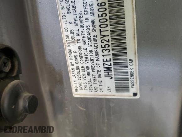 ✅ 2000 Honda Insight • VIN: JHMZE1352YT005067 • Лот: 53397615. Опубликован ранее на Copart с пробегом 169 396 миль. Бесплатный доступ к архиву аукционных продаж из США и подробный отчёт об истории автомобиля на DreamBid. Изображение 13.