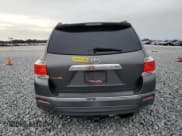 ✅ 2012 Toyota Highlander Limited • VIN: 5TDYK3EHXCS063623 • Lot: 91880075. Wystawiony na Copart z przebiegiem 177 573 mil. Bezpłatny archiwum sprzedaży aukcyjnych z USA i szczegółowy raport historii pojazdu na DreamBid. Zdjęcie 6.