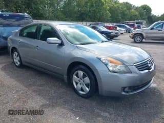 ✅ 2007 Nissan Altima 2.5 • VIN: 1N4AL21E27C147663 • Lot: 43090424. Listed on IAAI with 199,444 mi. Free auction sales archive from the USA and detailed vehicle history report at DreamBid. Image 1.