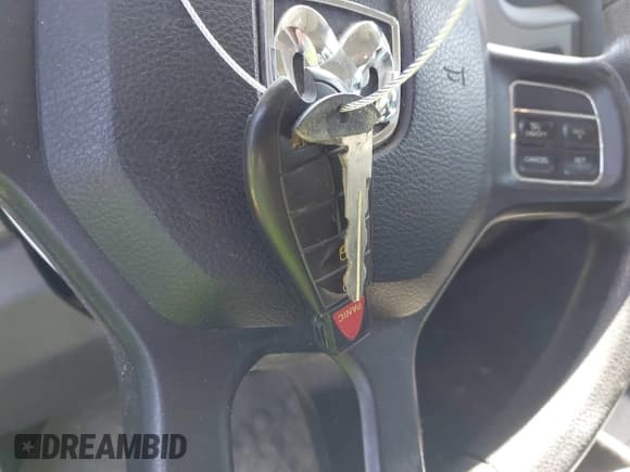 ✅ 2018 Ram 2500 Tradesman • VIN: 3C6UR5CJ4JG108604 • Лот: 43637317. Опубликован ранее на IAAI с пробегом 120 559 миль. Бесплатный доступ к архиву аукционных продаж из США и подробный отчёт об истории автомобиля на DreamBid. Изображение 11.