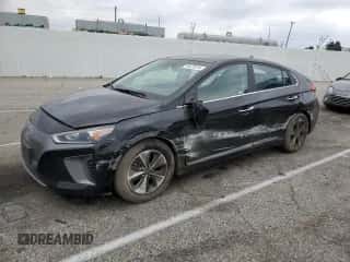 2019 Hyundai Ioniq Limited с VIN KMHC05LH6KU032986, выставлен на аукционе Copart как лот 76470124 с пробегом 68 797 миль миль и Списание • Salvage title. История ставок и продаж доступна на DreamBid. Изображение 1.