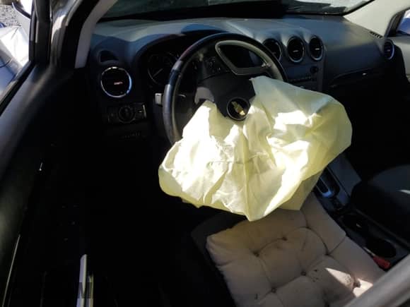 2014 Chevrolet Captiva Sport LT с VIN 3GNAL3EK2ES677159, выставлен на аукционе Copart как лот 77406904 с пробегом Не указан миль и Списание • Salvage title. История ставок и продаж доступна на DreamBid. Изображение 8.