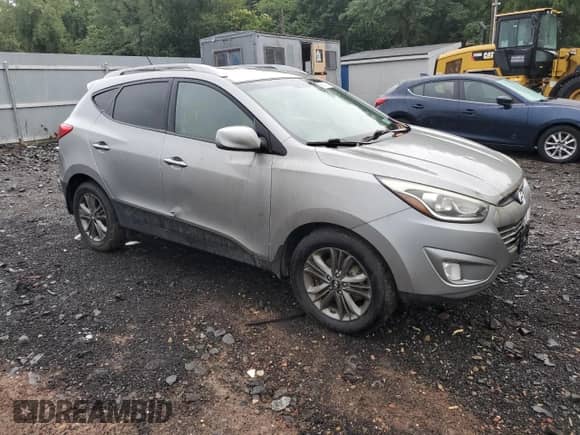 2014 Hyundai Tucson SE z VIN KM8JU3AG5EU871347, wystawiony jako Copart lot #69580135 z przebiegiem 131 350 mil mil oraz Czysty tytuł • Clean title. Historia ofert i sprzedaży dostępna na DreamBid. Obrazek 4.