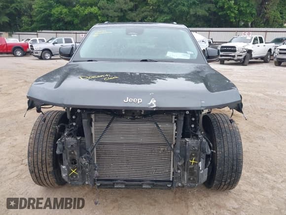 ✅ 2022 Jeep Grand Cherokee Limited • VIN: 1C4RJHBG7N8524199 • Lot: 42177577. Listed on IAAI with 70,397 mi. Free auction sales archive from the USA and detailed vehicle history report at DreamBid. Image 13.