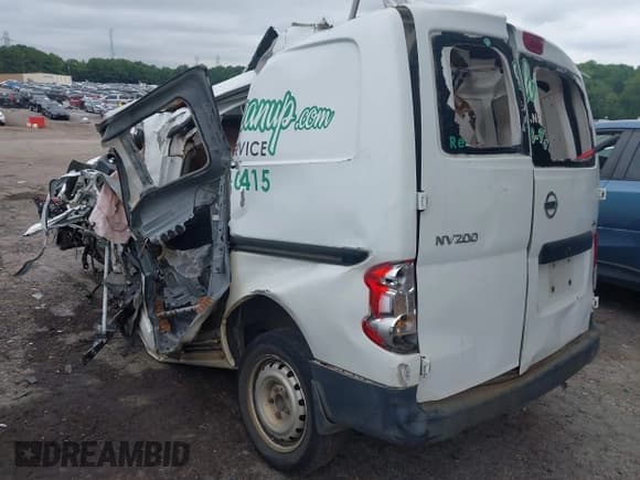 ✅ 2014 Nissan NV200 SV • VIN: 3N6CM0KN2EK700870 • Lot: 42849969. Wystawiony na IAAI z przebiegiem Nie podano. Bezpłatny archiwum sprzedaży aukcyjnych z USA i szczegółowy raport historii pojazdu na DreamBid. Zdjęcie 3.