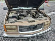 ✅ 1996 GMC Sierra 1500 • VIN: 2GTEC19R8T1561768 • Lot: 85784245. Wystawiony na Copart z przebiegiem 271 276 mil. Bezpłatny archiwum sprzedaży aukcyjnych z USA i szczegółowy raport historii pojazdu na DreamBid. Zdjęcie 11.