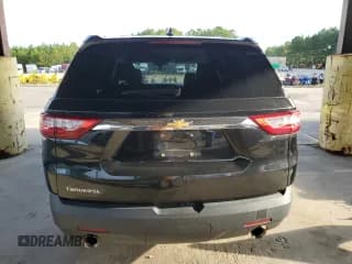 ✅ 2018 Chevrolet Traverse LS • VIN: 1GNERFKW2JJ207749 • Lot: 69281454. Wystawiony na Copart z przebiegiem 103 457 mil. Bezpłatny archiwum sprzedaży aukcyjnych z USA i szczegółowy raport historii pojazdu na DreamBid. Zdjęcie 6.