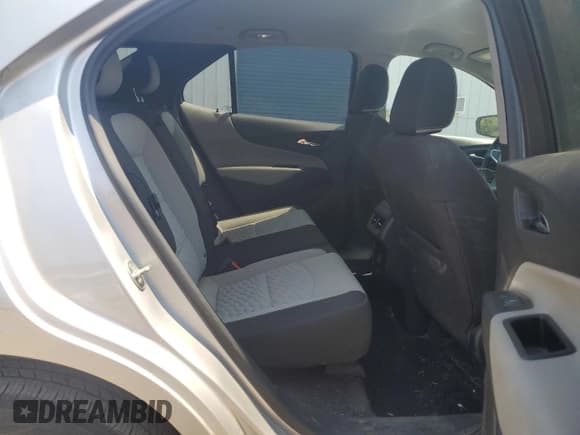 ✅ 2020 Chevrolet Equinox LS • VIN: 3GNAXHEV1LS663665 • Lot: 69585805. Listed on Copart with 123,082 mi. Free auction sales archive from the USA and detailed vehicle history report at DreamBid. Image 11.