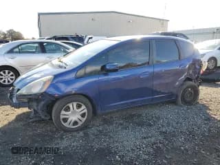 ✅ 2011 Honda Fit • VIN: JHMGE8H32BC027908 • Lot: 90394045. Wystawiony na Copart z przebiegiem 161 962 mil. Bezpłatny archiwum sprzedaży aukcyjnych z USA i szczegółowy raport historii pojazdu na DreamBid. Zdjęcie 1.