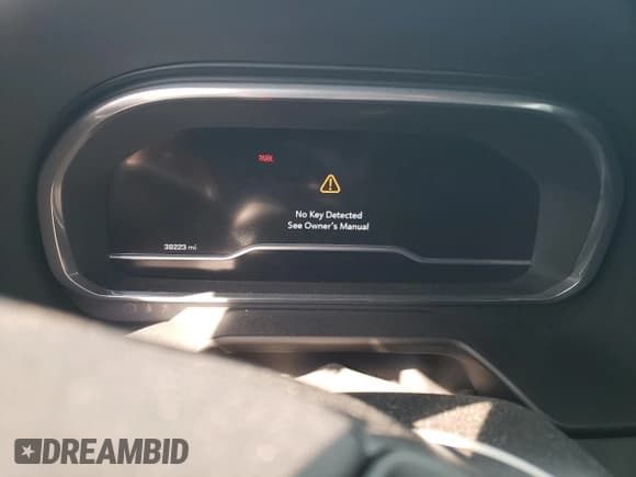 ✅ 2022 Chevrolet Suburban Z71 • VIN: 1GNSKDKD3NR216414 • Lot: 74988494. Wystawiony na Copart z przebiegiem 38 223 mil. Bezpłatny archiwum sprzedaży aukcyjnych z USA i szczegółowy raport historii pojazdu na DreamBid. Zdjęcie 9.