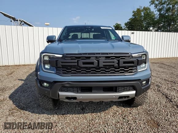 ✅ 2024 Ford Ranger Raptor • VIN: 1FTER4LR5RLE06798 • Lot: 71976935. Wystawiony na Copart z przebiegiem 18 443 mil. Bezpłatny archiwum sprzedaży aukcyjnych z USA i szczegółowy raport historii pojazdu na DreamBid. Zdjęcie 5.
