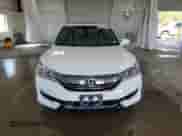 2017 Honda Accord EX-L z VIN JHMCR6F50HC027006, wystawiony jako Copart lot #81195355 z przebiegiem 81 356 mil mil oraz Szkoda całkowita • Salvage title. Historia ofert i sprzedaży dostępna na DreamBid. Obrazek 5.