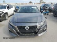 ✅ 2019 Nissan Altima SR • VIN: 1N4BL4CV7KC157563 • Lot: 86167275. Wystawiony na Copart z przebiegiem 100 968 mil. Bezpłatny archiwum sprzedaży aukcyjnych z USA i szczegółowy raport historii pojazdu na DreamBid. Zdjęcie 5.