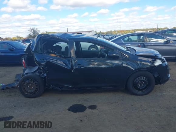 ✅ 2010 Toyota Yaris • VIN: JTDBT4K38A4066045 • Lot: 43532513. Wystawiony na IAAI z przebiegiem 136 318 mil. Bezpłatny archiwum sprzedaży aukcyjnych z USA i szczegółowy raport historii pojazdu na DreamBid. Zdjęcie 13.