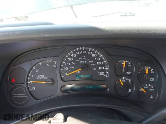 2005 Chevrolet Silverado 1500 Z71 z VIN 1GCEK19B35Z257294, wystawiony jako IAAI lot #43521460 z przebiegiem 143 098 mil mil oraz . Historia ofert i sprzedaży dostępna na DreamBid. Obrazek 7.