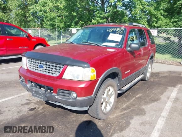 ✅ 2005 Ford Explorer XLT • VIN: 1FMZU73E454A63576 • Lot: 42532397. Listed on IAAI with 99,903 mi. Free auction sales archive from the USA and detailed vehicle history report at DreamBid. Image 2.