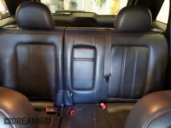 ✅ 2012 Chevrolet Captiva Sport LTZ • VIN: 3GNFL4E5XCS652237 • Lot: 57258005. Wystawiony na Copart z przebiegiem 249 501 mil. Bezpłatny archiwum sprzedaży aukcyjnych z USA i szczegółowy raport historii pojazdu na DreamBid. Zdjęcie 10.