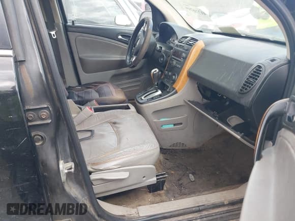 ✅ 2006 Saturn VUE • VIN: 5GZCZ63486S832587 • Lot: 41726209. Wystawiony na IAAI z przebiegiem Nie podano. Bezpłatny archiwum sprzedaży aukcyjnych z USA i szczegółowy raport historii pojazdu na DreamBid. Zdjęcie 5.