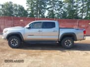 ✅ 2017 Toyota Tacoma SR5 • VIN: 5TFCZ5AN9HX116956 • Lot: 42893281. Listed on IAAI with 156,440 mi. Free auction sales archive from the USA and detailed vehicle history report at DreamBid. Image 15.