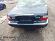 ✅ 1998 Jaguar XJ Vanden Plas • VIN: SAJKX6246WC832202 • Lot: 41218807. Wystawiony na IAAI z przebiegiem 96 589 mil. Bezpłatny archiwum sprzedaży aukcyjnych z USA i szczegółowy raport historii pojazdu na DreamBid. Zdjęcie 16.