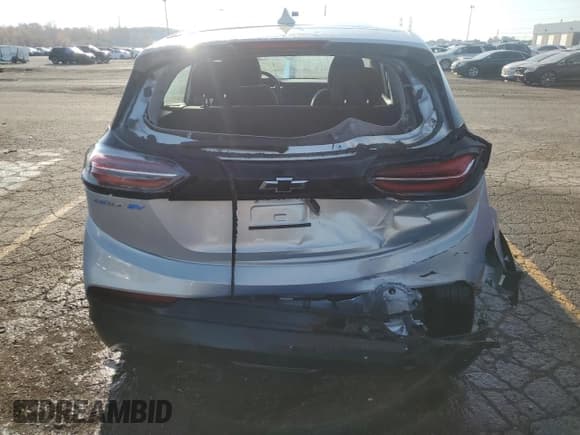 ✅ 2023 Chevrolet Bolt EV 1LT • VIN: 1G1FW6S0XP4160441 • Lot: 76765604. Wystawiony na Copart z przebiegiem 34 941 mil. Bezpłatny archiwum sprzedaży aukcyjnych z USA i szczegółowy raport historii pojazdu na DreamBid. Zdjęcie 6.
