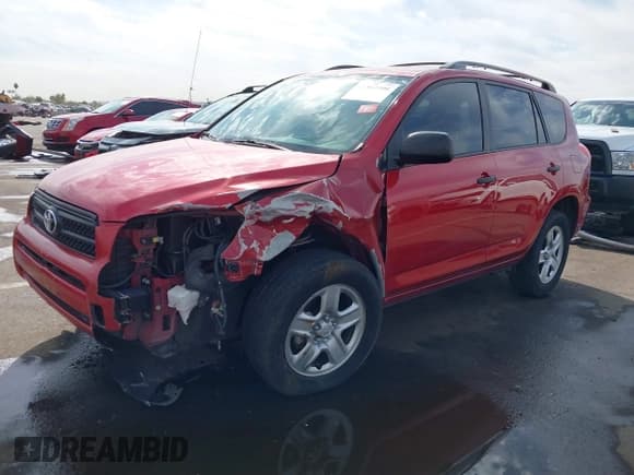 ✅ 2006 Toyota RAV4 • VIN: JTMZD33V165020838 • Lot: 41862406. Wystawiony na IAAI z przebiegiem 106 317 mil. Bezpłatny archiwum sprzedaży aukcyjnych z USA i szczegółowy raport historii pojazdu na DreamBid. Zdjęcie 17.