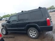 ✅ 2007 Jeep Commander Sport • VIN: 1J8HG48P17C632997 • Lot: 42319292. Listed on IAAI with 99,129 mi. Free auction sales archive from the USA and detailed vehicle history report at DreamBid. Image 15.