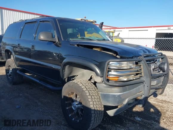 ✅ 2001 Chevrolet Suburban LS • VIN: 3GNEC16T61G284128 • Лот: 41102555. Опубликован ранее на IAAI с пробегом 198 323 миль. Бесплатный доступ к архиву аукционных продаж из США и подробный отчёт об истории автомобиля на DreamBid. Изображение 1.