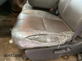 ✅ 2011 Chevrolet Silverado 2500HD Work Truck • VIN: 1GC0CVCG5BF251657 • Lot: 42610454. Wystawiony na IAAI z przebiegiem 120 424 mil. Bezpłatny archiwum sprzedaży aukcyjnych z USA i szczegółowy raport historii pojazdu na DreamBid. Zdjęcie 1.