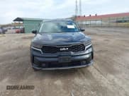✅ 2023 Kia Sorento EX • VIN: KNDRHDLG1P5211270 • Lot: 43603429. Wystawiony na IAAI z przebiegiem 35 307 mil. Bezpłatny archiwum sprzedaży aukcyjnych z USA i szczegółowy raport historii pojazdu na DreamBid. Zdjęcie 12.