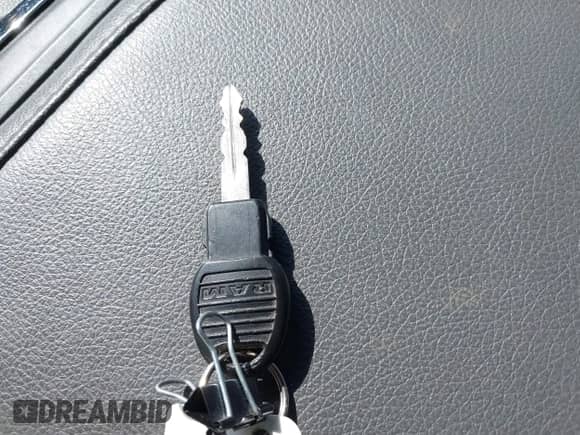 2016 Ram 1500 Tradesman с VIN 3C6JR6DT0GG238848, выставлен на аукционе IAAI как лот 42139026 с пробегом 187 935 миль миль и . История ставок и продаж доступна на DreamBid. Изображение 11.