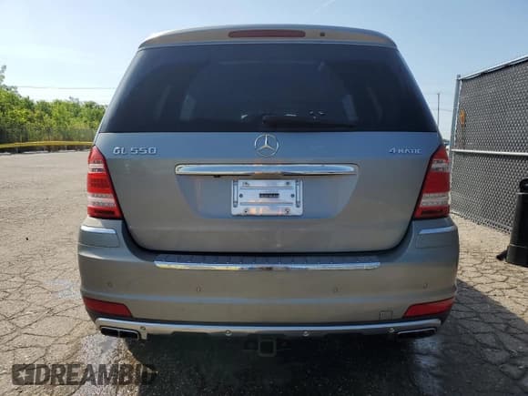 ✅ 2011 Mercedes-Benz GL 550 • VIN: 4JGBF8GE2BA757496 • Lot: 61648395. Listed on Copart with 157,525 mi. Free auction sales archive from the USA and detailed vehicle history report at DreamBid. Image 6.