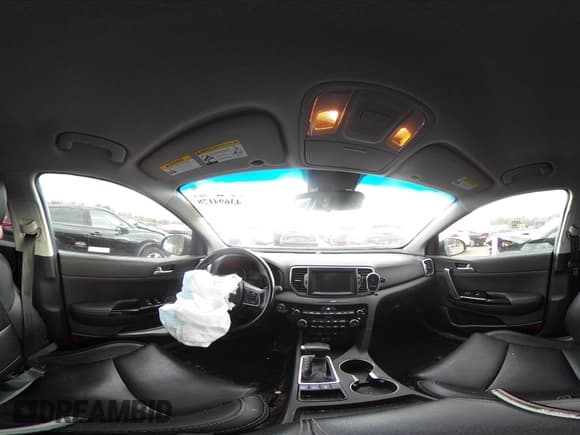 ✅ 2019 Kia Sportage EX • VIN: KNDPNCACXK7585965 • Lot: 43694178. Listed on IAAI with 154,770 mi. Free auction sales archive from the USA and detailed vehicle history report at DreamBid. Image 18.