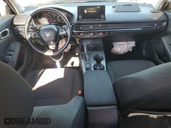 ✅ 2024 Honda Civic EX • VIN: 2HGFE1F74RH306666 • Lot: 82477735. Wystawiony na Copart z przebiegiem 19 983 mil. Bezpłatny archiwum sprzedaży aukcyjnych z USA i szczegółowy raport historii pojazdu na DreamBid. Zdjęcie 8.