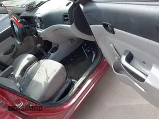 ✅ 2010 Hyundai Accent GLS • VIN: KMHCN4AC5AU509070 • Лот: 42550610. Опубликован ранее на IAAI с пробегом 187 993 миль. Бесплатный доступ к архиву аукционных продаж из США и подробный отчёт об истории автомобиля на DreamBid. Изображение 5.