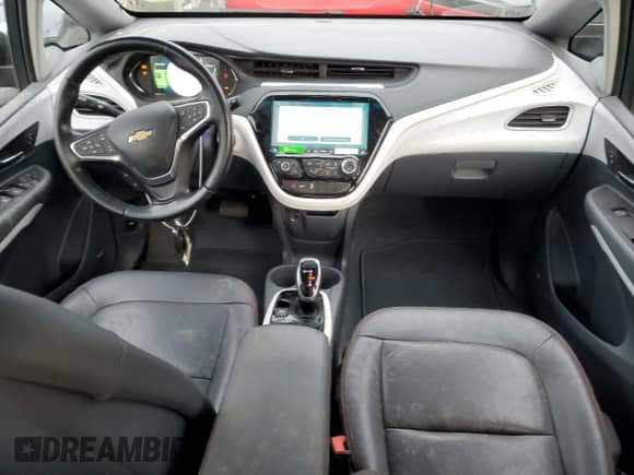 2020 Chevrolet Bolt EV Premier z VIN 1G1FZ6S01L4116989, wystawiony jako Copart lot #82601513 z przebiegiem 10 471 mil mil oraz . Historia ofert i sprzedaży dostępna na DreamBid. Obrazek 8.