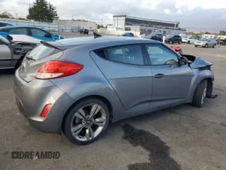 ✅ 2012 Hyundai Veloster w/Red Int • VIN: KMHTC6AD5CU070322 • Lot: 72615764. Wystawiony na Copart z przebiegiem Nie podano. Bezpłatny archiwum sprzedaży aukcyjnych z USA i szczegółowy raport historii pojazdu na DreamBid. Zdjęcie 3.