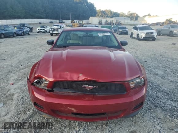 ✅ 2011 Ford Mustang Premium • VIN: 1ZVBP8AM7B5142191 • Lot: 82289515. Listed on Copart with 159,432 mi. Free auction sales archive from the USA and detailed vehicle history report at DreamBid. Image 5.