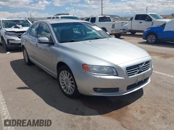 ✅ 2008 Volvo S80 3.2L • VIN: YV1AS982281065652 • Лот: 43210787. Опубликован ранее на IAAI с пробегом 150 865 миль. Бесплатный доступ к архиву аукционных продаж из США и подробный отчёт об истории автомобиля на DreamBid. Изображение 1.