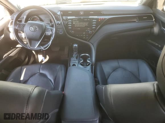 ✅ 2020 Toyota Camry Hybrid XLE • VIN: 4T1F31AK8LU542785 • Lot: 84948845. Listed on Copart with 72,641 mi. Free auction sales archive from the USA and detailed vehicle history report at DreamBid. Image 8.
