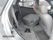 ✅ 2007 Hyundai Santa Fe SE • VIN: 5NMSH73E87H061267 • Lot: 43852443. Listed on IAAI with 377,237 mi. Free auction sales archive from the USA and detailed vehicle history report at DreamBid. Image 8.