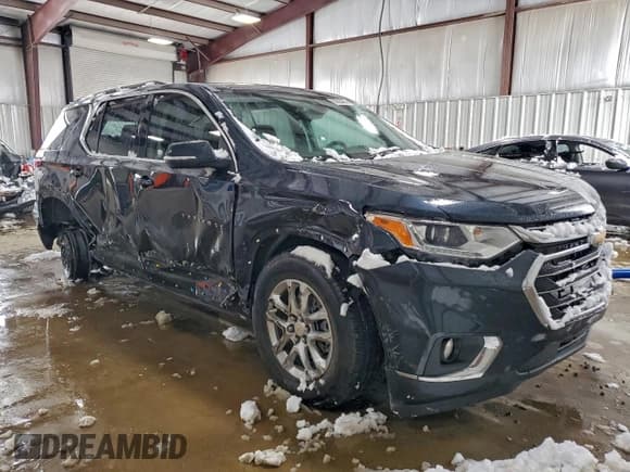 ✅ 2021 Chevrolet Traverse LT Cloth • VIN: 1GNERGKW5MJ141028 • Lot: 94720485. Wystawiony na Copart z przebiegiem 29 742 mil. Bezpłatny archiwum sprzedaży aukcyjnych z USA i szczegółowy raport historii pojazdu na DreamBid. Zdjęcie 4.