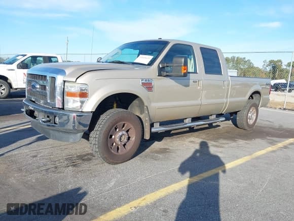 ✅ 2010 Ford F-250 XL • VIN: 1FTSW2BR2AEA37764 • Lot: 43660625. Listed on IAAI with 109,108 mi. Free auction sales archive from the USA and detailed vehicle history report at DreamBid. Image 17.