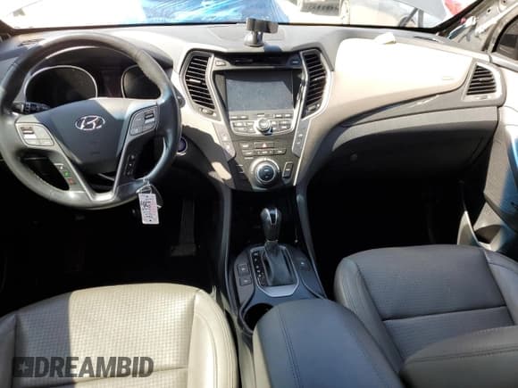 ✅ 2015 Hyundai Santa Fe • VIN: 5XYZWDLA4FG281062 • Лот: 60811773. Опубликован ранее на Copart с пробегом 80 342 миль. Бесплатный доступ к архиву аукционных продаж из США и подробный отчёт об истории автомобиля на DreamBid. Изображение 8.