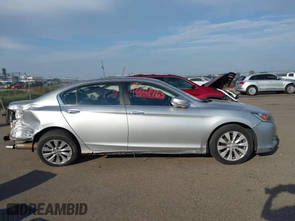 ✅ 2013 Honda Accord EX • VIN: 1HGCR2F72DA039824 • Лот: 43351763. Опубликован ранее на IAAI с пробегом 152 157 миль. Бесплатный доступ к архиву аукционных продаж из США и подробный отчёт об истории автомобиля на DreamBid. Изображение 13.