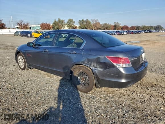 ✅ 2010 Honda Accord LX • VIN: 1HGCP2F3XAA045966 • Лот: 93769385. Опубликован ранее на Copart с пробегом 169 113 миль. Бесплатный доступ к архиву аукционных продаж из США и подробный отчёт об истории автомобиля на DreamBid. Изображение 2.