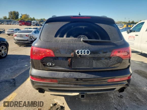 ✅ 2013 Audi Q7 S line Prestige • VIN: WA1DGAFE3DD009435 • Lot: 89800475. Wystawiony na Copart z przebiegiem 172 074 mil. Bezpłatny archiwum sprzedaży aukcyjnych z USA i szczegółowy raport historii pojazdu na DreamBid. Zdjęcie 6.