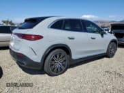 ✅ 2023 Mercedes-Benz EQE 500 • VIN: 4JGGM2CB8PA032500 • Lot: 81871255. Wystawiony na Copart z przebiegiem 14 912 mil. Bezpłatny archiwum sprzedaży aukcyjnych z USA i szczegółowy raport historii pojazdu na DreamBid. Zdjęcie 3.