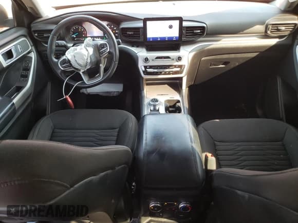 ✅ 2020 Ford Explorer XLT • VIN: 1FMSK8DH2LGC76706 • Lot: 84271075. Wystawiony na Copart z przebiegiem 106 876 mil. Bezpłatny archiwum sprzedaży aukcyjnych z USA i szczegółowy raport historii pojazdu na DreamBid. Zdjęcie 8.