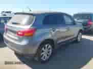 2013 Mitsubishi Outlander ES z VIN 4A4AP3AU5DE004615, wystawiony jako IAAI lot #43137560 z przebiegiem 138 541 mil mil oraz . Historia ofert i sprzedaży dostępna na DreamBid. Obrazek 4.